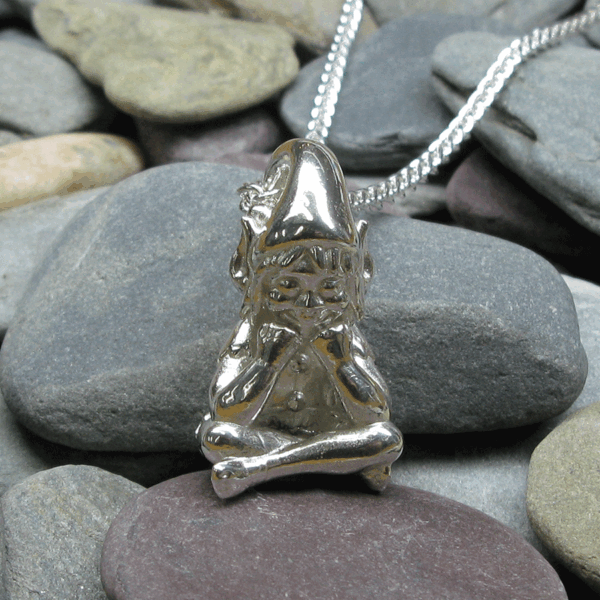 Piskie Large Pendant
