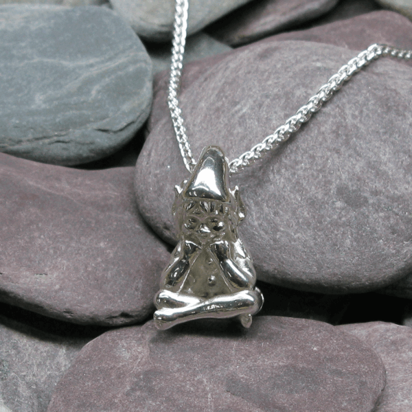 Piskie Small Pendant